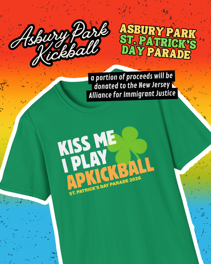 Kiss Me I Play APKB